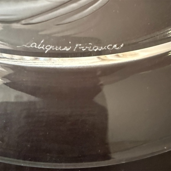 Vintage 1975 Lalique France Crystal Annual Plate "Fish Duet" ~ Signed And In Box - Picture 5 of 5